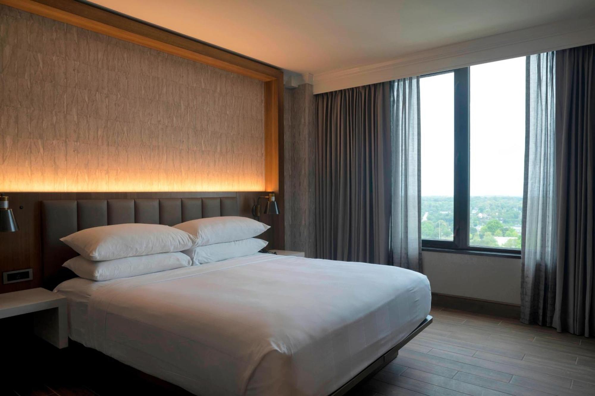 Hotel Marriott 3*